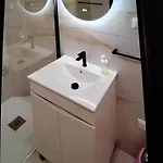 Flat In Pretty شقة كوارتيرا